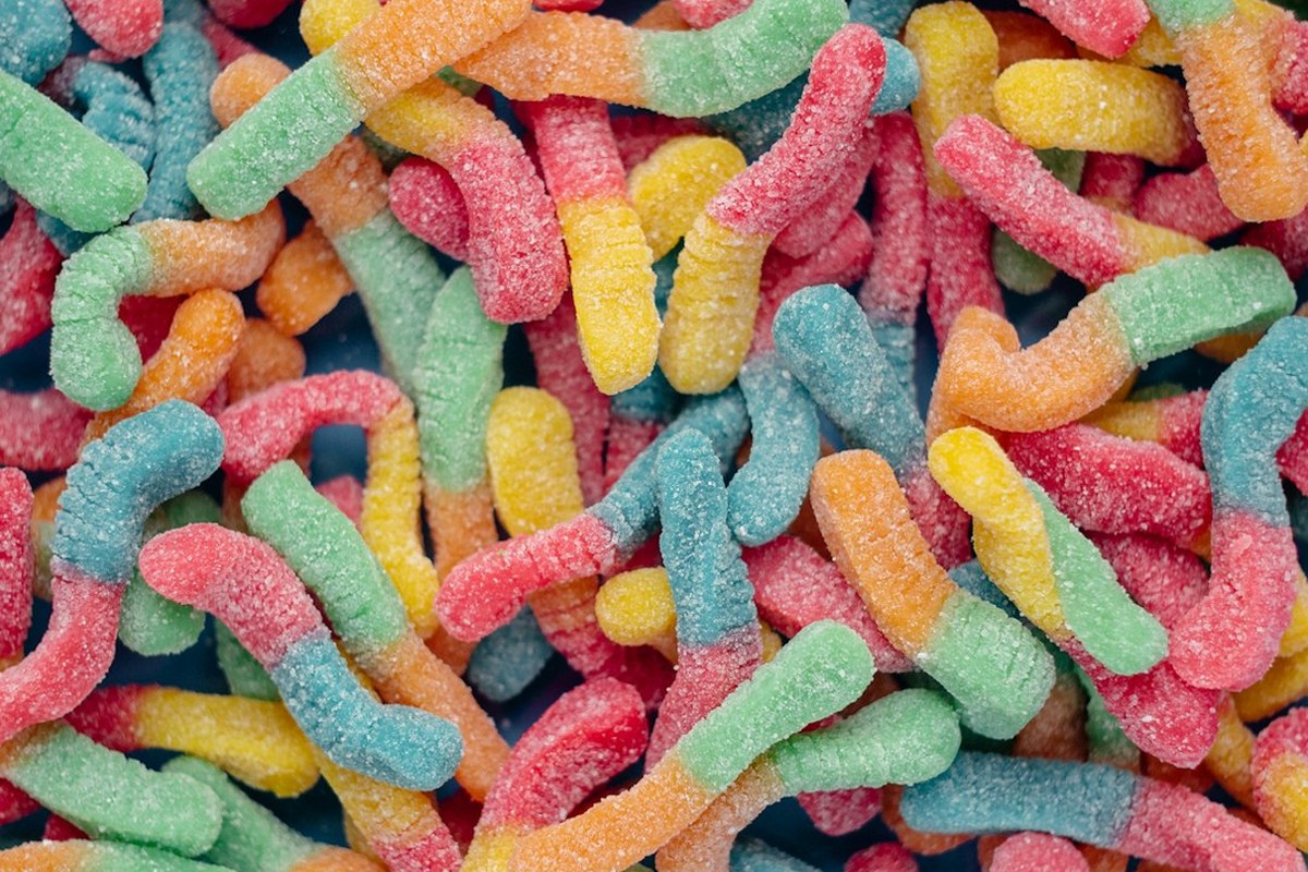 라면·햄·소시지 즐기면…노인보다 젊은 층 뼈에 훨씬 더 해롭다, 왜? - 이미지 2