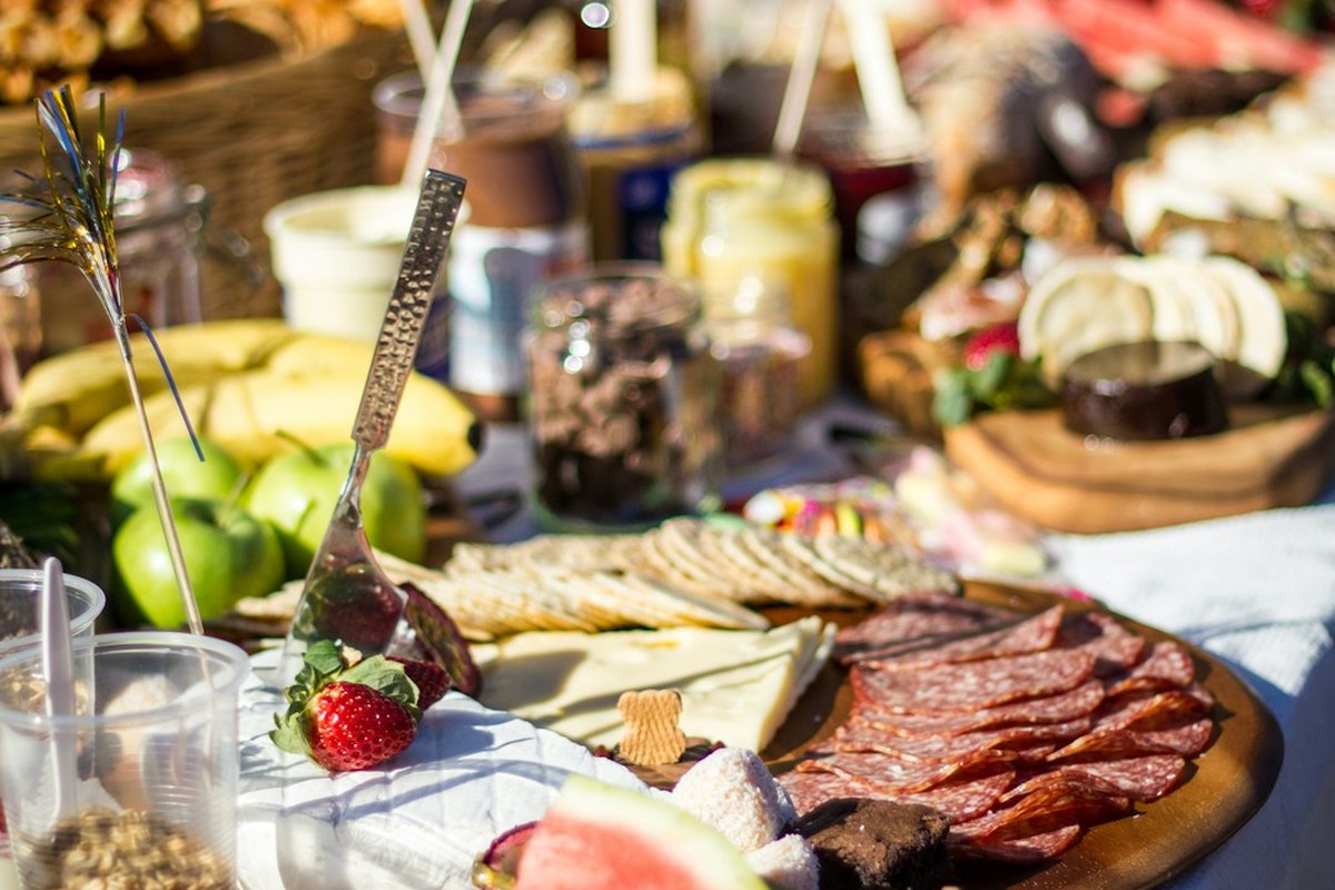 뷔페 가면 살찌는 이유… ‘고칼로리’에 손길이 간다고? - 이미지 2