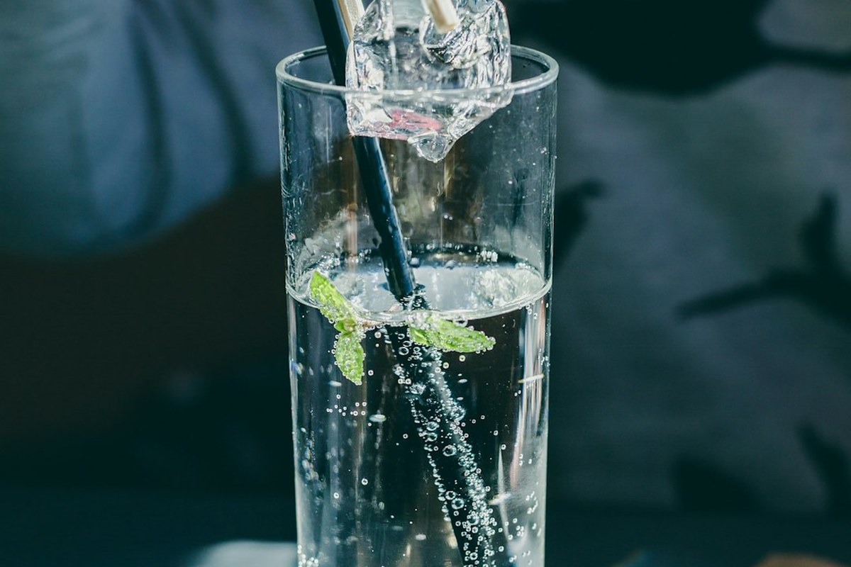 💧 커피 대신 탄산수? 졸음 쫓고 집중력 높이는 상쾌한 비법! - 이미지 3