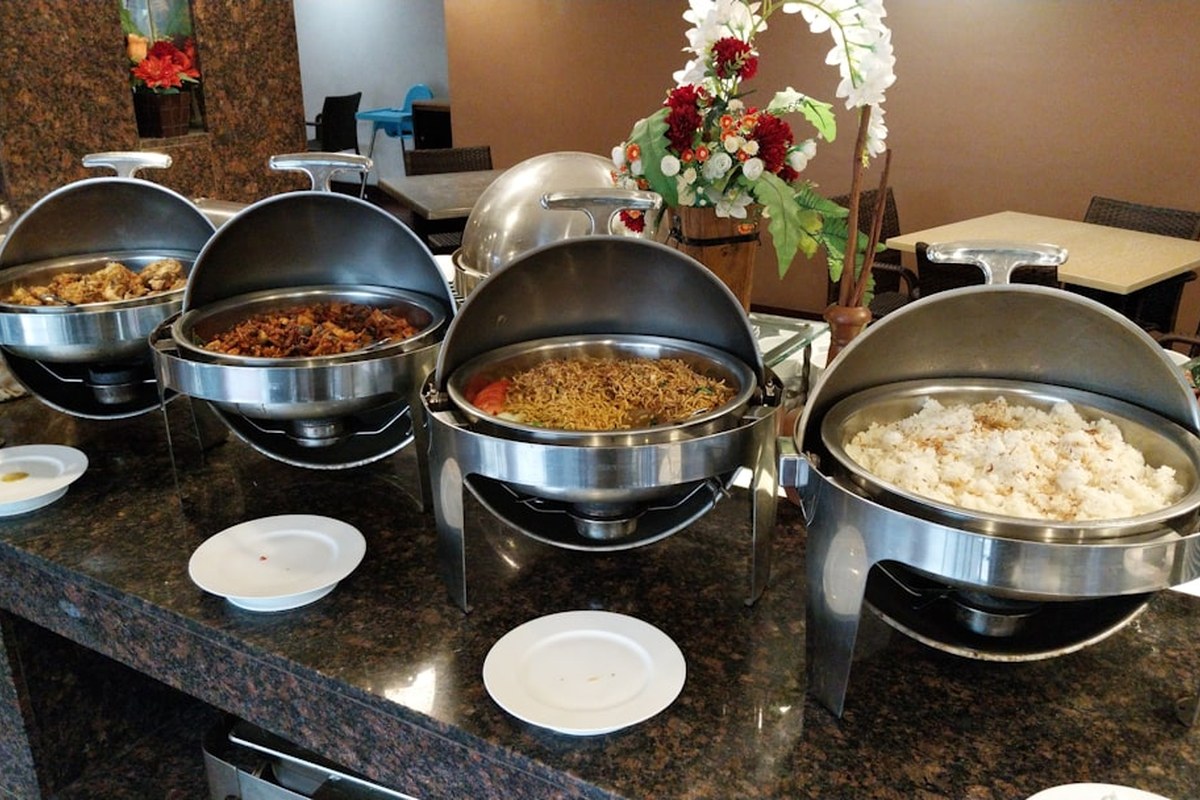 뷔페 가면 살찌는 이유… ‘고칼로리’에 손길이 간다고? - 이미지 3