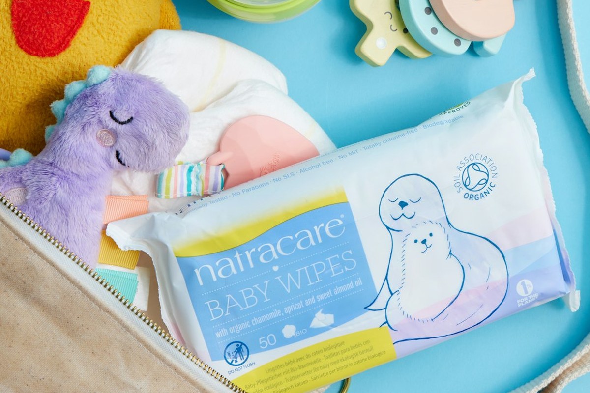 ⚠️ 영국 발 비상! 오염 물티슈, 6명 사망·62명 감염… 당신의 구급상자도 안전한가요? - 이미지 4