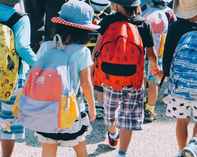 A형 지나자 B형 확산…개학철 독감 다시 번진다