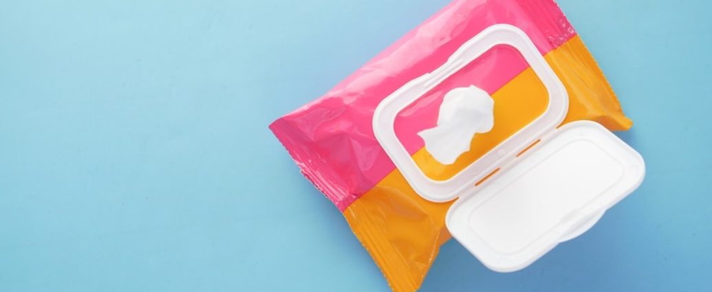 ⚠️ 영국 발 비상! 오염 물티슈, 6명 사망·62명 감염… 당신의 구급상자도 안전한가요?