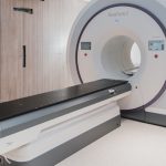 유방암 환자들, ‘증상 없어도’ 뇌 MRI 찍어야 하는 이유?