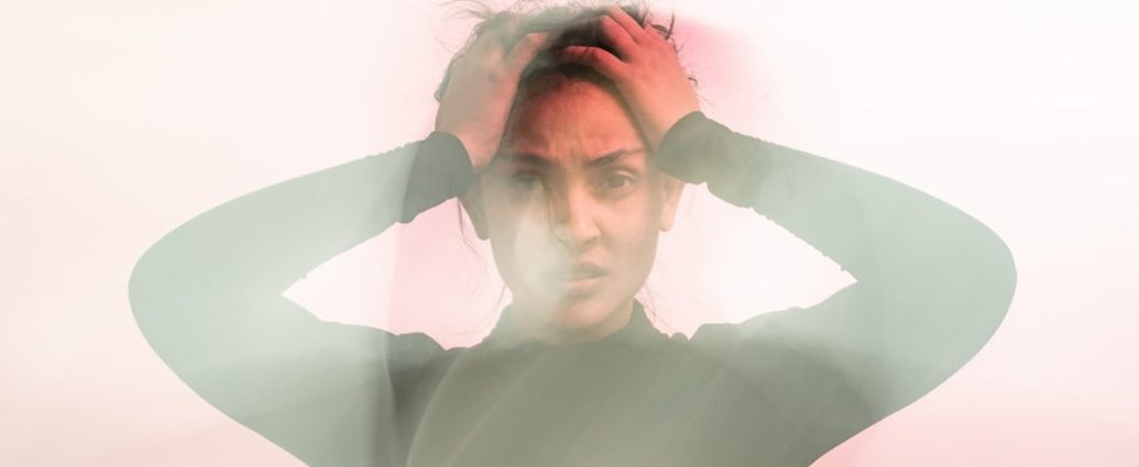 심장이 터질 듯 쿵쾅? 숨 막히는 공포, '공황장애' 당신도 예외는 아닙니다! ⚠️