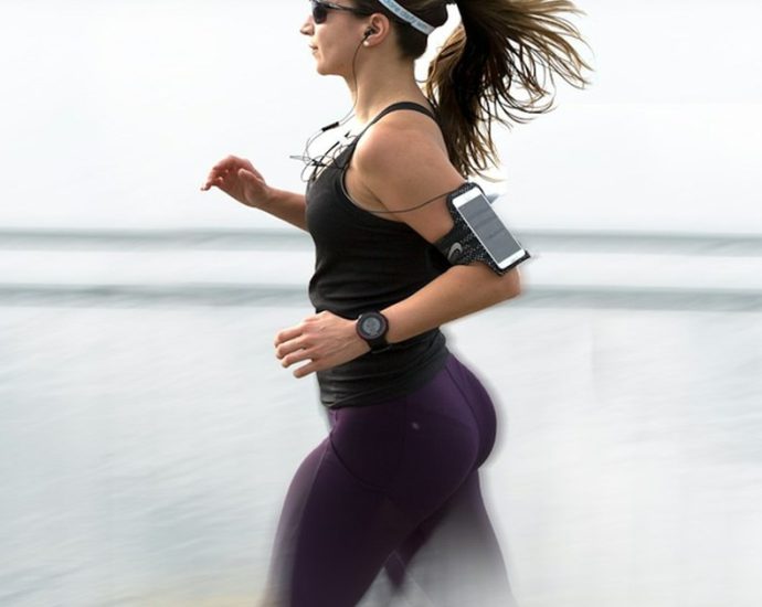 45kg 윤진이, 두 아이 엄마 몸매 맞아? 시원한 비키니 자태 비결 보니