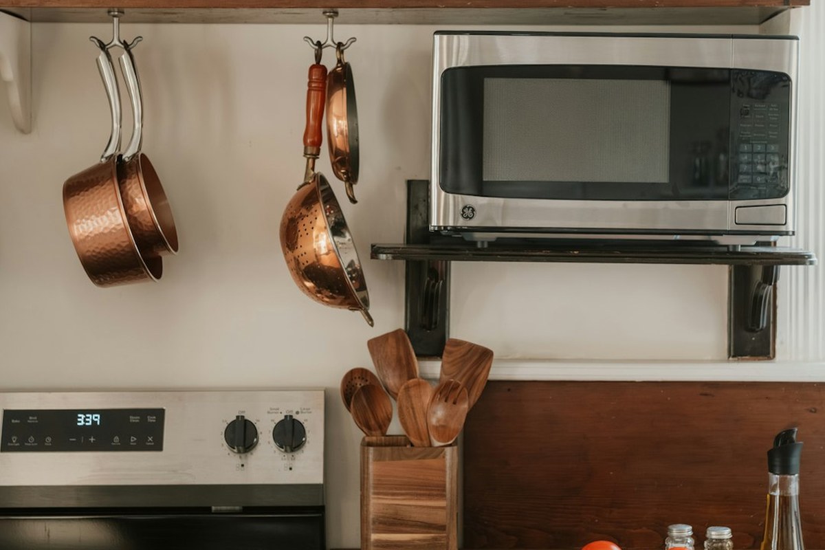 ⚡️전자레인지 1분, 당신의 건강을 위협하는 '숨은 적' ⚠️ - 이미지 1