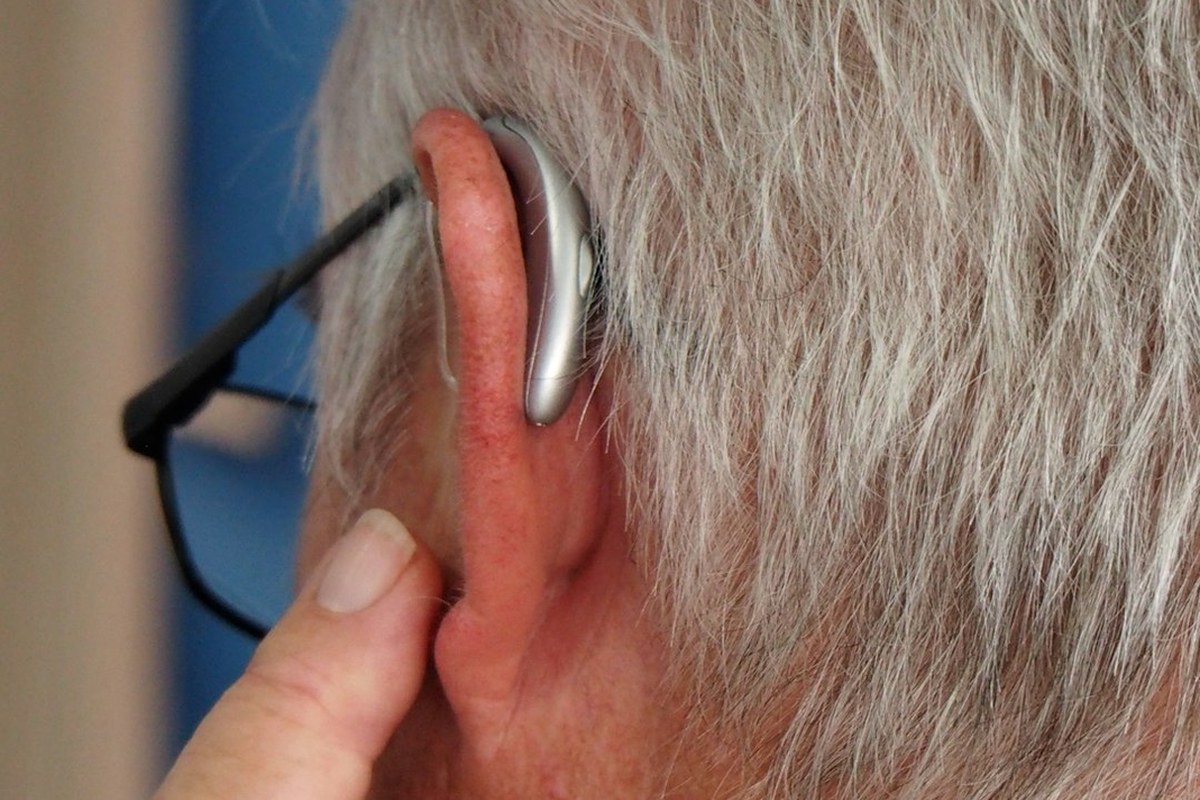 FDA, 세계 최초 유전성 난청 치료제 '오타르메니' 승인: 희망의 소리 전달 - 이미지 2