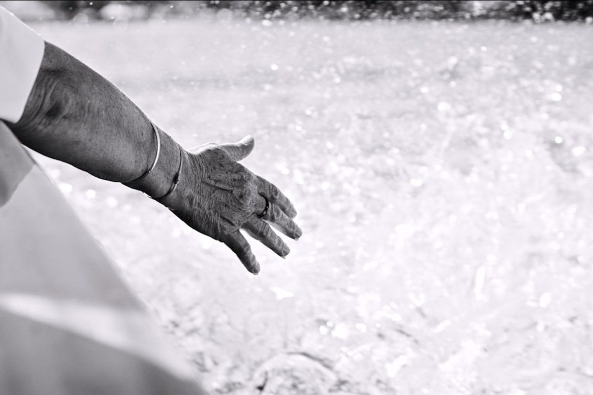 💧 60대 이상 필수! 물 속 태극권으로 낙상 예방 & 관절 건강 지키기 ✅ - 이미지 2