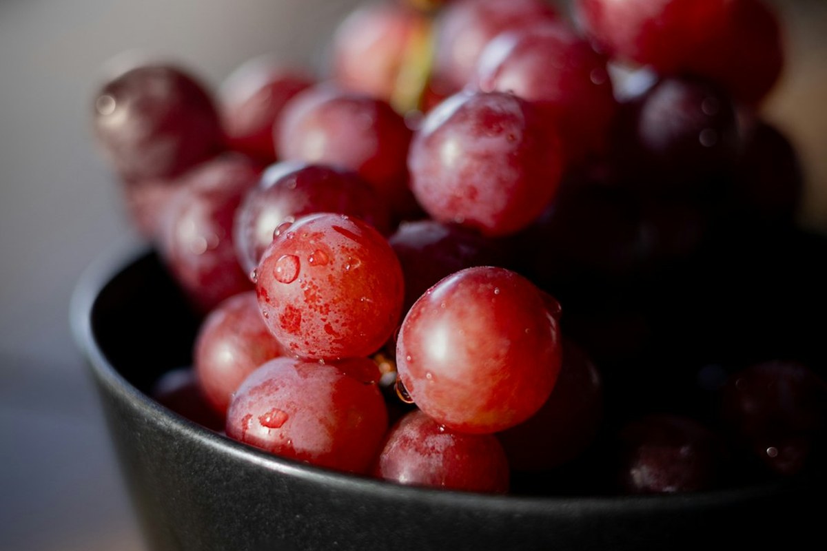 🌈 색깔의 비밀: 당뇨 잡는 '보라색' 채소·과일로 혈당 뚝! 🩸 - 이미지 3