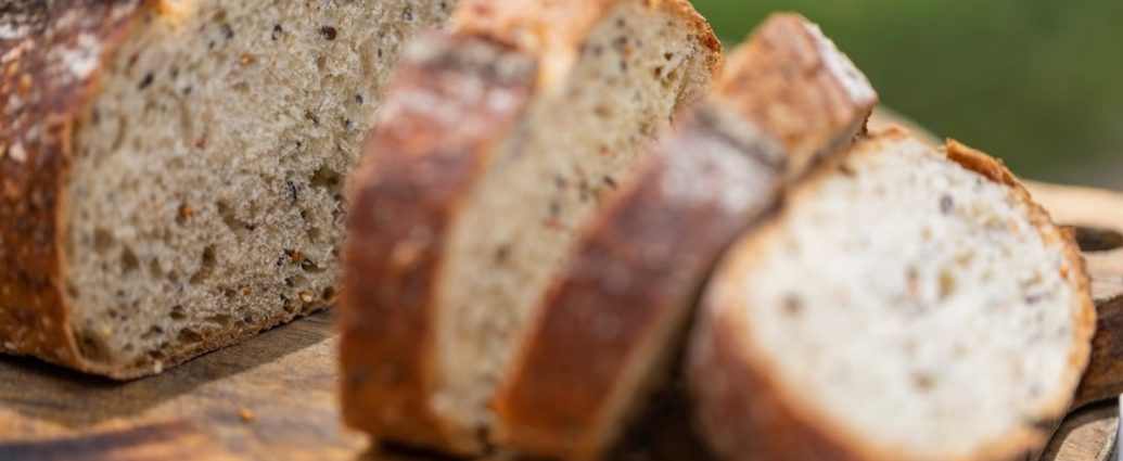 혈당 스파이크 걱정 끝! 빵도 맛있게 즐기는 통밀빵의 비밀 🍞✅