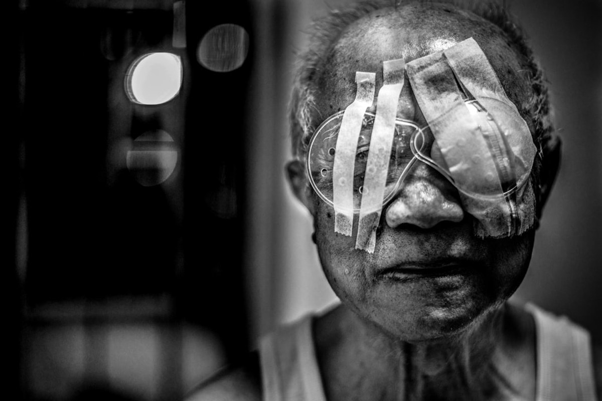 💊 시각장애인 복약 안전 비상! 점자 의무화 2년, 여전한 '복약 공백' 해소 방안은? - 이미지 2
